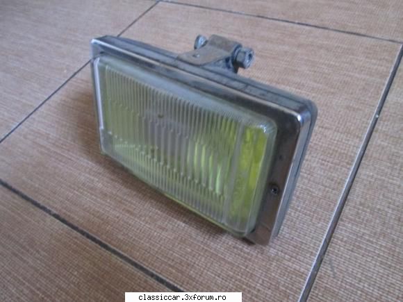 curatenia primavara 2015 proiector rama cromata, capac spate plastic lei