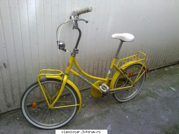bicicleta adulti bicla este din 1980,este roti 20,la vopsea brake fata este vopsea 250 prin curier