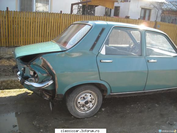 dacia 1300 din 1980 tr-80-uap adyc intr-un final masina iesit bine dupa lovitura primita spate.spor