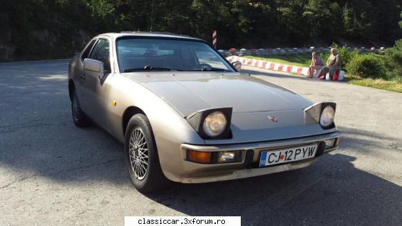 porsche 924 avut unul 1982, 2.0 j-tronic, despartit rapid din pacate