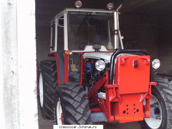 caut piese tractor steyr 8070 poate aproape gata.....