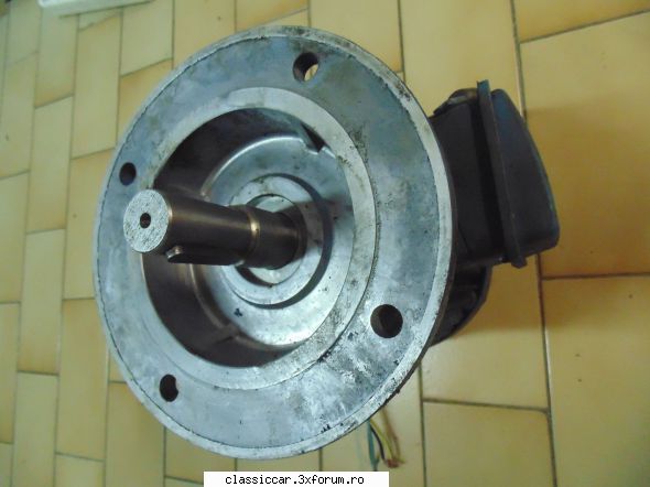 si ultima poza. vand motor electric trifazat cu 1,5kw rotatii 1400 rpm