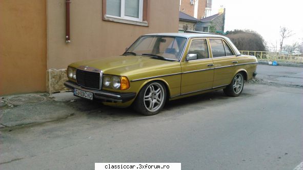 mai sunt citeva masini vechi constanta care merita salvate! mercedes w123