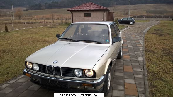 bmw e30 misto.