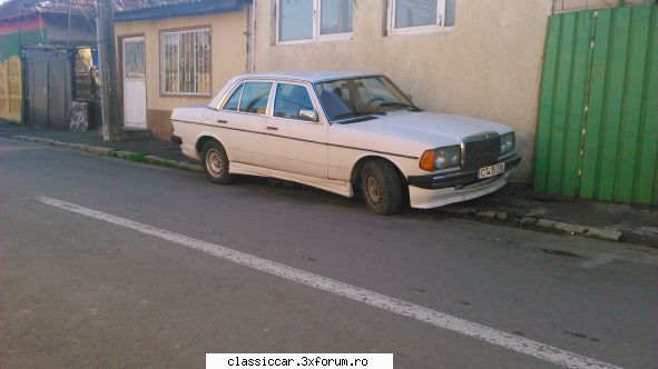 mai sunt citeva masini vechi constanta care merita salvate! mercedes w123