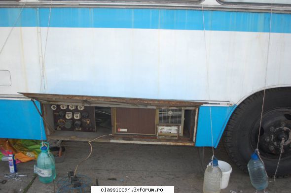 si agregatul de clima in functiune au fugit din cauza eveniment - autobus tv 20 r = 