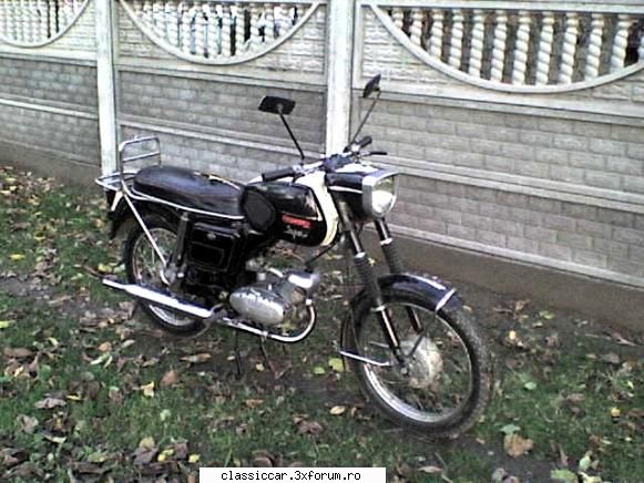 mobra super 1974 salutare noi motoreta cea neagra.