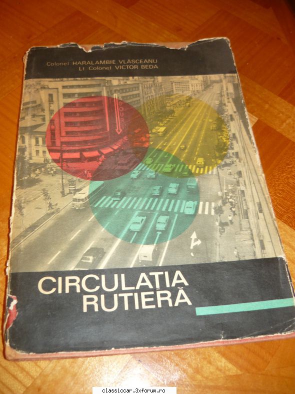 carti diverse circulatia rutiera