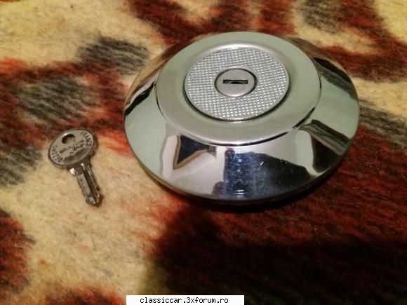 busonul in sine este nou, nemontat niciodata, cu exceptia cheii si a am cumparat acest buson pentru