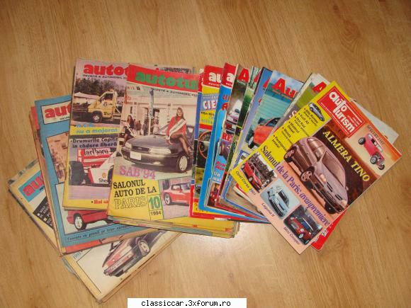 vand lot reviste autoturism -lot reviste autoturism pret:150 lei stare buna altele mai jupuite