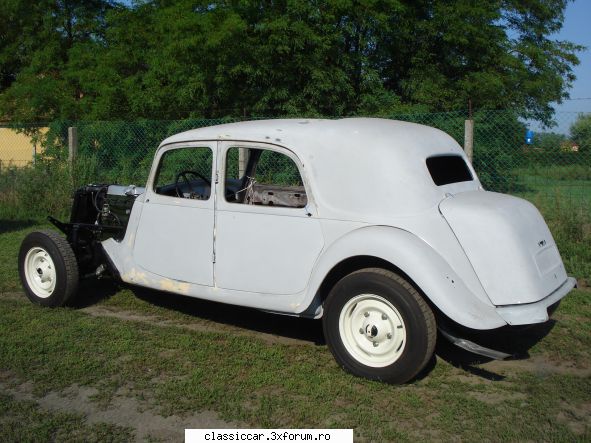 citroen traction avant six -1953 primii metri picioarele proprii .... mine lum drumul vopstorie,