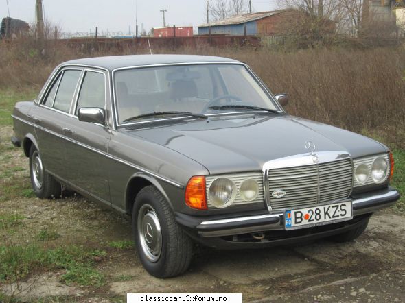 mercedes w123 230e, cutie automata, 1982 poza