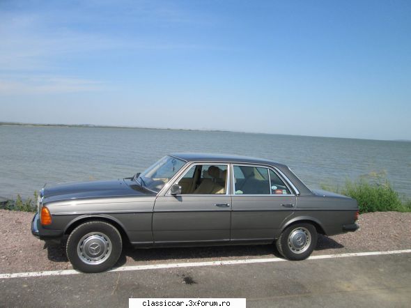 mercedes w123 230e, cutie automata, 1982 poza