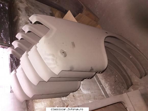 piese noi renault vanzare piese noi pentru renault 10.aripa fata stg buc pret 110 spate buc stg/dr