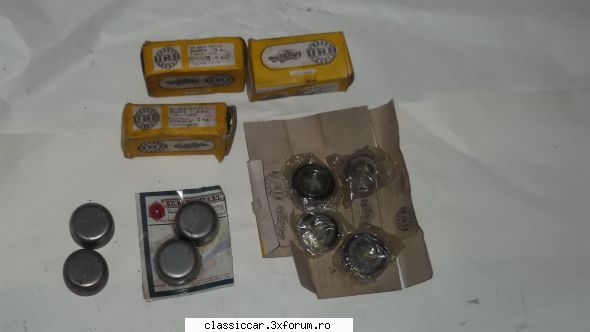 vand piese dacia 1300/1100 piese spate- lei setul(2- 30204+ 30205, deci rulmenti lei)butuci renault