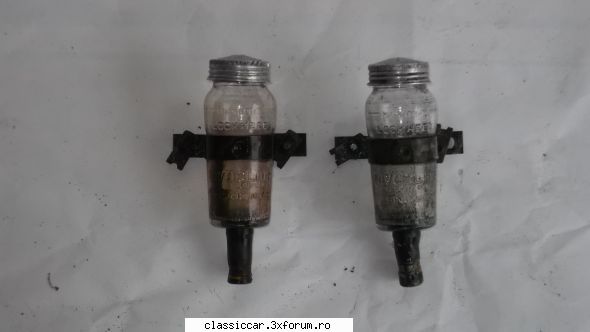 vand piese dacia 1300/1100 borcan lichid frana pentru dacia 1100- lei buc. sau lei amandoua.