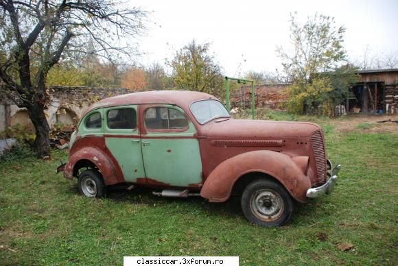 dodge 1937 aceasta este masina mea dodge model 1937 embleme plymouth. masina are motor, cutie, punte