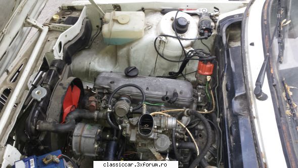 bmw e21 320/6 devenire intre timp fost reunita motorul original cel 1.6 cilindri care iesit poarta
