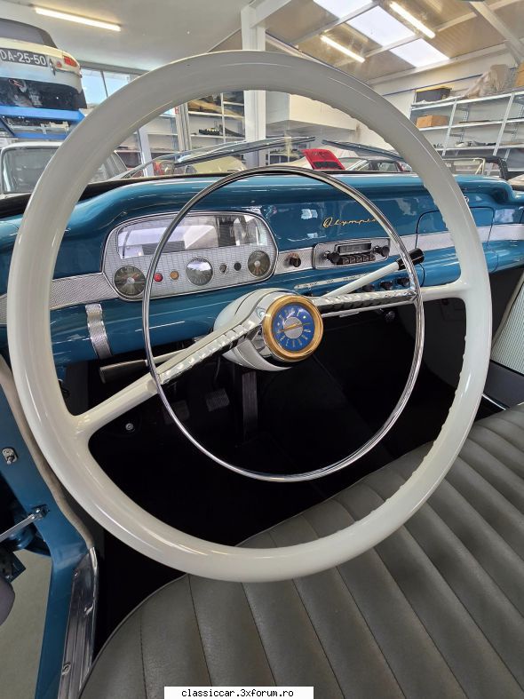 si bordul scurt istoric - opel rekord p1 - parbriz panoramic si stil american