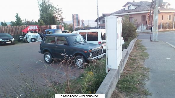 vanatoare masinarii vechi niva Admin