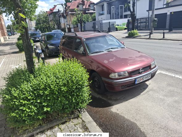 prin arges astra wagon și astea cam ceva timp...