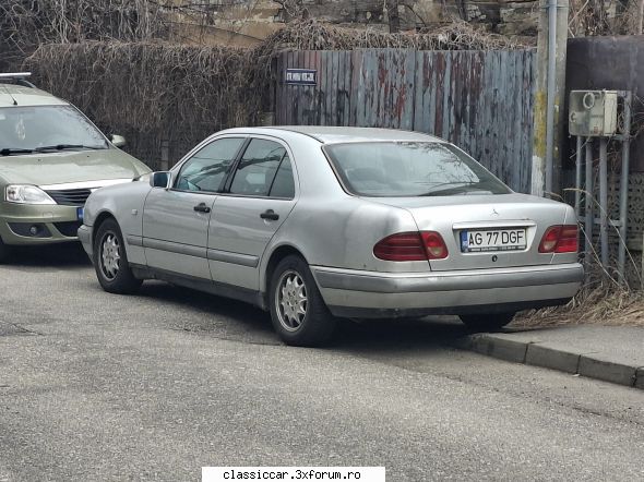prin arges m-am mai �ntors c�teva fotografii �ncepem c-un' mercedes w210, s-a ivit