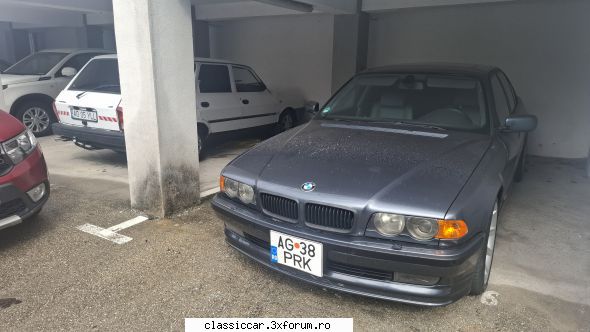 prin arges bmw seria e38, unde și acea dacie break l�nga (se pare că i-a dat prelata jos