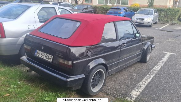 prin arges mai aparte golf-ul acesta mk1 cabriolet! trecut ceva ani c�nd n-am mai văzut golf