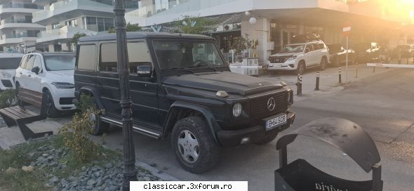mai sunt citeva masini vechi constanta care merita salvate! mercedes g-class w463 văzut mare: