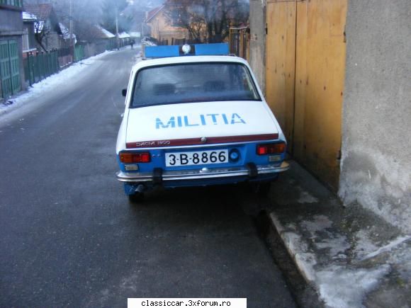 dacia 1300 militie ... inscriptia spate ...