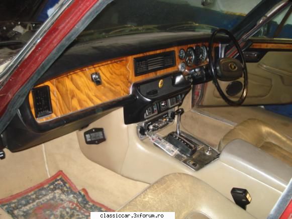 restaurare daimler (jaguar) xj6 din 1978 interiorul