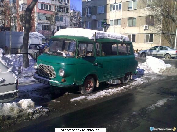 barkas b1000 camioneta up?  din bucuresti primit informatie despre barkas, dar buba, din