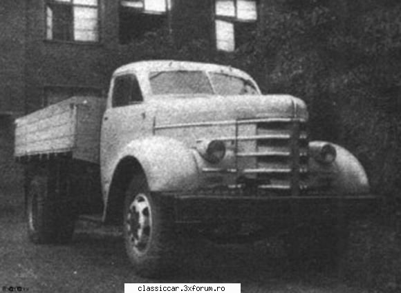 masini clasice uaz 253 din 1944 (uaz ulianovsky zavod), primul prototip autocamion motor diesel din
