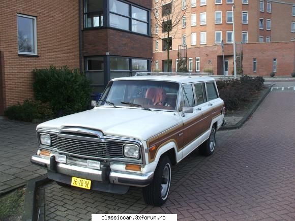 prin olanda, leiden clasic american, foarte vechi: jeep wagoon