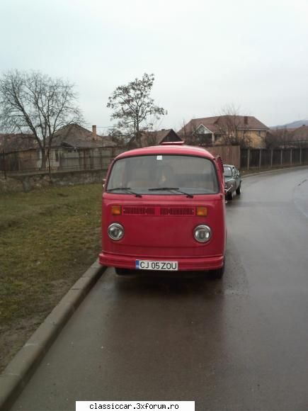 bus mers azi 'oser', tot omu' si-am dat nas nas hippie van!