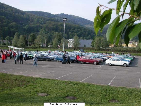 renault tot aici gasiti poze facute din romania (de fapt singurul din europa est) intalnirea renault