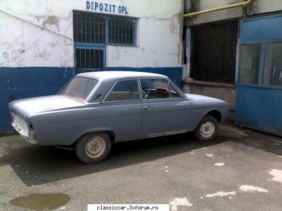 ford taunus 17mp5 196? mai fost mine,asa mai apucat mai caut...dar sunt sigur cunoscut batran mi-ar