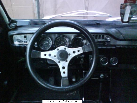 dacia 1300 1980 azi mi-a ajuns noul volan, putin aranjat pus sus masina