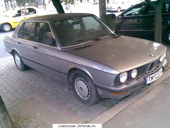 clasice din timisoara alt bmw e28, putin sifonat laterale, dincolo mai rau, bine misca