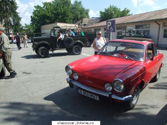 fiat 850 sport bun  ........ am  pe  viu  e  pote  si  la 