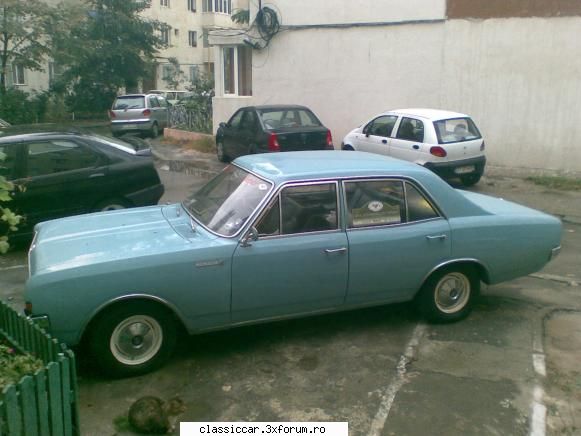 opel rekord 1968 gata are  rotii subtiri care  sa  taie 