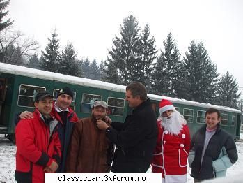 hunedoara ,mos craciun vine locomotiva abur poza grup  ,si vedem sambata viitoare nou drum poza