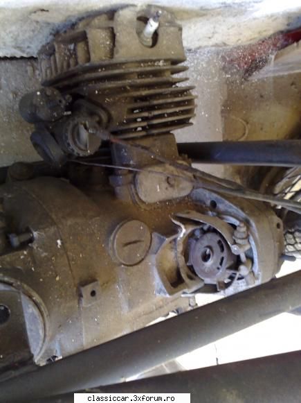 ural m72 motorul functionat iar piesele lipsa sunt moldovean care trebuia aiba model cand pleca