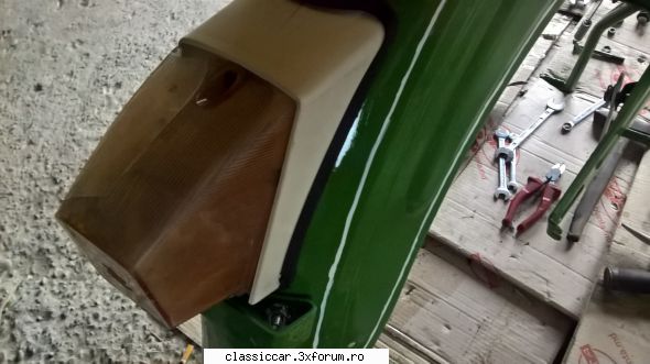 Actiunea ,,Mobra'' - Si un geam dispersor ori lampa completa . Al meu - Reconditionari si Restaurari