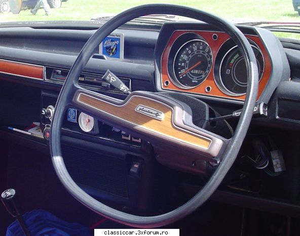 Alfasud - Cadea, normal, da avea volan patrat! - Cumparari auto-moto clasice