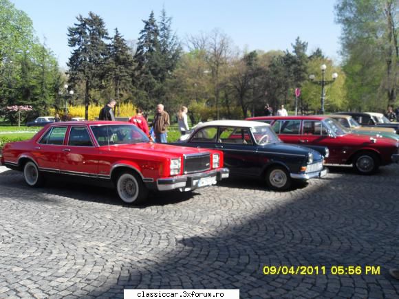 Am reprezentat Romania la BELGRAD - in fata Parlamentului din Belgrad - Arhiva evenimente 2011