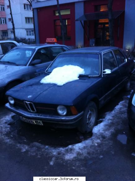 Am vazut in Iasi - Un alt rechin intr-o parcare. La exterior pare - Am vazut prin Romania