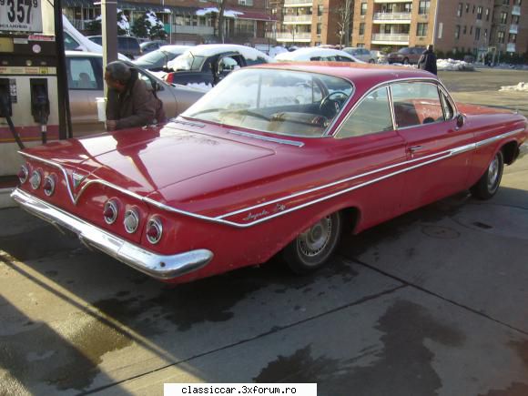 Am vazut in USA - chevrolet impala din 63, ( proprietarul facundu-i - Din lumea larga