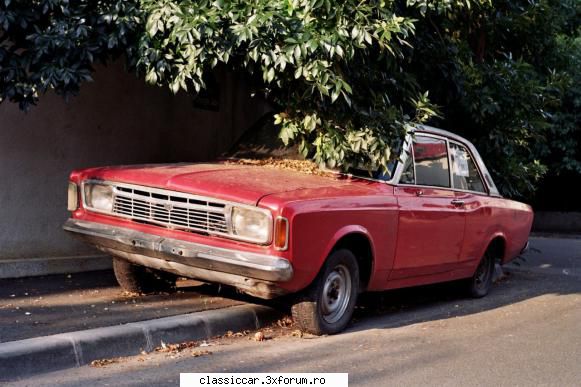 Am vazut prin Bucuresti - super, mai pun o poza din 2011 cu un Ford Taunus - Am vazut prin Romania