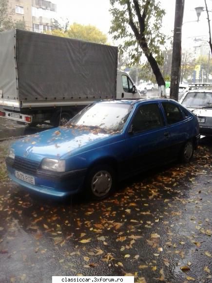 Am vazut prin Bucuresti - Tot acelasi Kadett din alta ipostaza. Interesant - Am vazut prin Romania